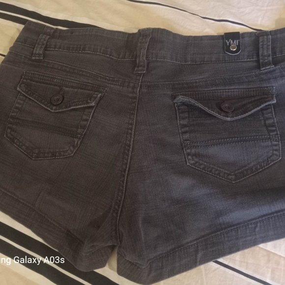 Gray & Black YMI Shorts - Picture 5 of 6